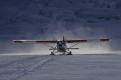 Ein Pilatus Porter PC-6 auf einem Gletscher am Mount Cook  in New Zealand.